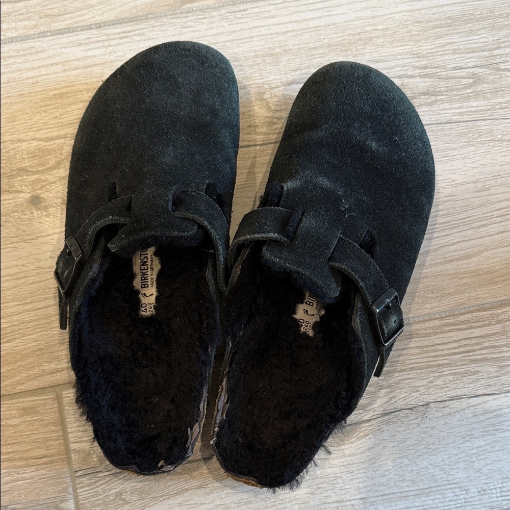 Birkenstock Black Boston shearling Suede clogs